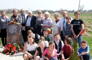 Spotkanie historii z przyszłością pod pomnikiem w Tarnogórze